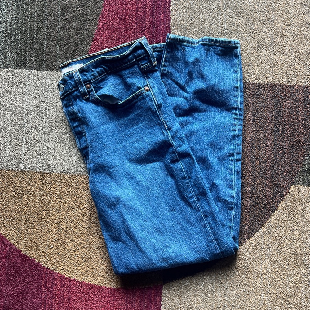 Levi's Women's Straight Leg Blue Jeans